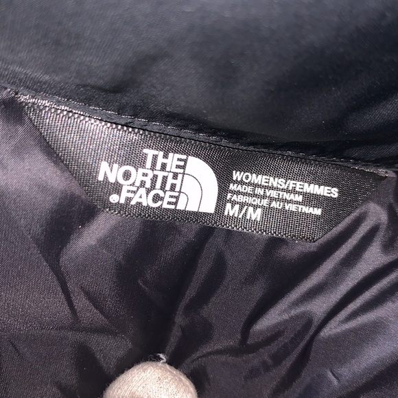 NWT The North Face Lucia Hybrid Down Vest, Medium, Black - Picture 7 of 13